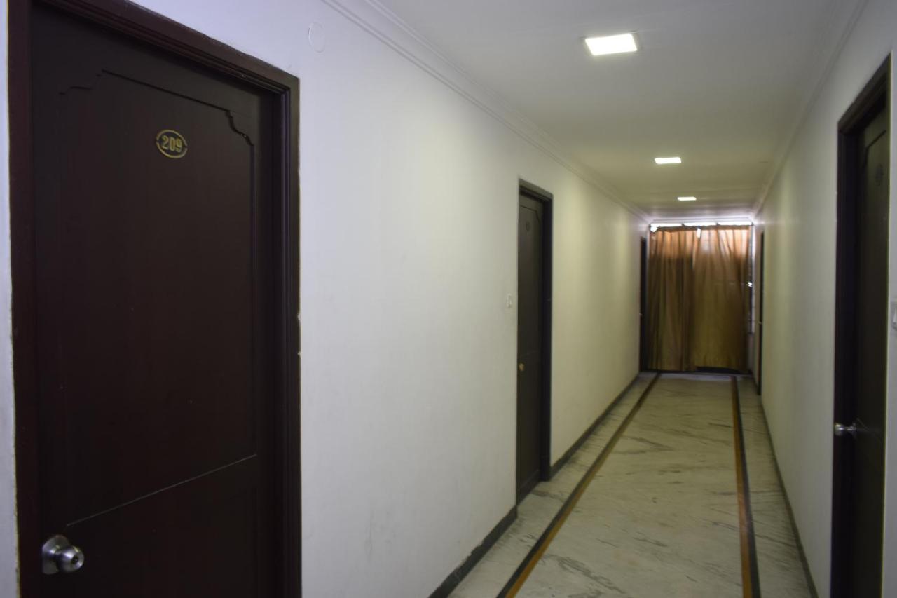 Hôtel Fabexpress Prana Grande à Pondichéry Extérieur photo