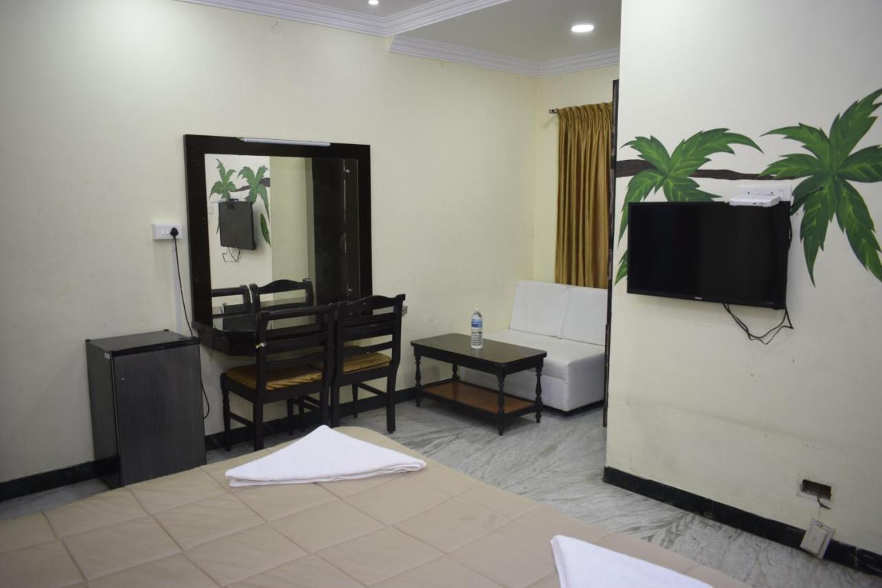 Hôtel Fabexpress Prana Grande à Pondichéry Extérieur photo